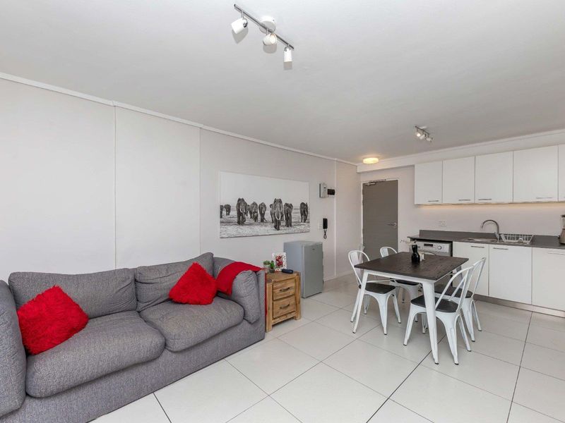 SECURE LIFESTYLE WITH MANY BENEFITS - Photo 5