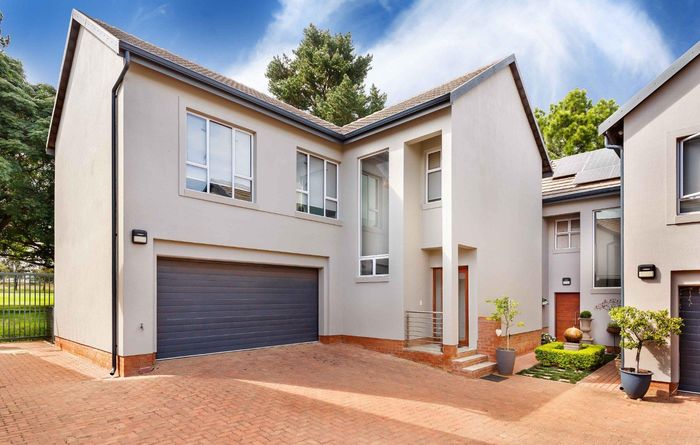 Property #2463533, House For Sale in Moreleta Park