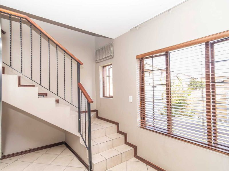 It’s just another 3-bedroom townhouse... until you realise it has everything you’ve been looking for. - Photo 10