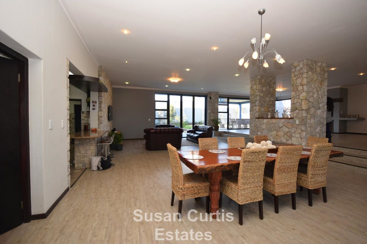 5 bedrooms House in Ocean View - Photo 3