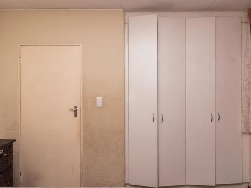 2 Bedroom Apartment for Sale in Pebble Falls - Photo 9