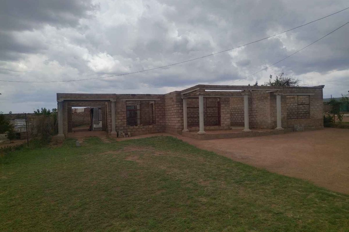 Unfinished 3 bedrooms house for sale in Klipgat - Photo 5