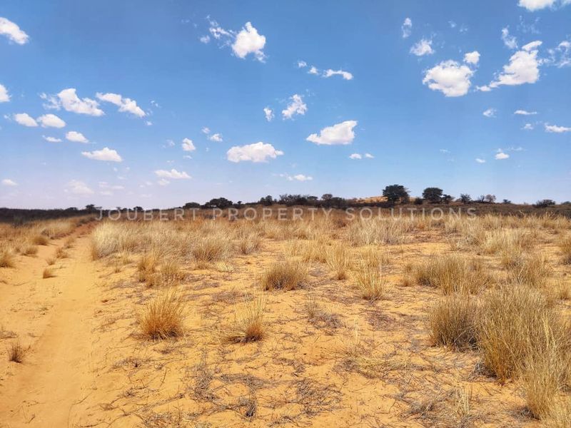 EXCEPTIONAL KALAHARI FARM FOR SALE IN NAMIBIA - HARDAP DISTRICT - Photo 10