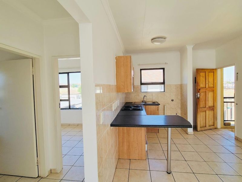 1 Bedroom Apartment In Parkrand! - Photo 8
