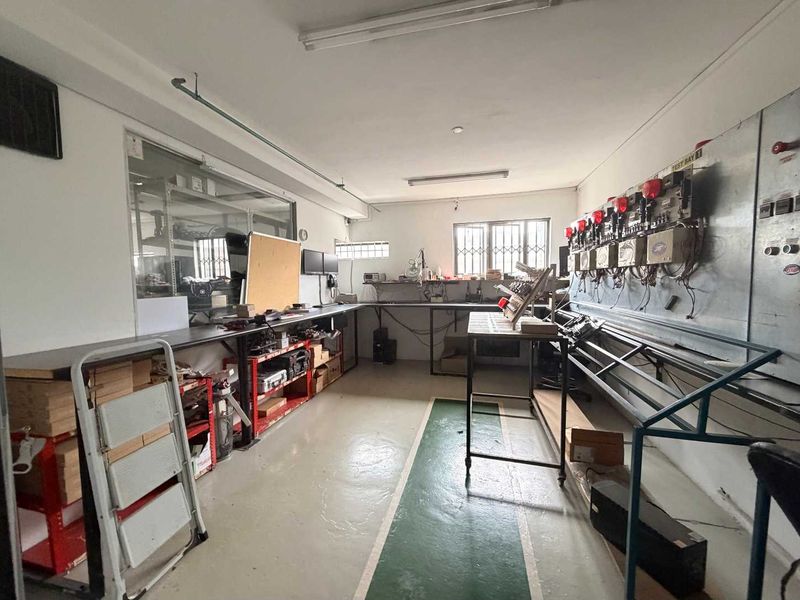 Prime Double Story Property with Exceptional Business Potential in New Redruth - Photo 6