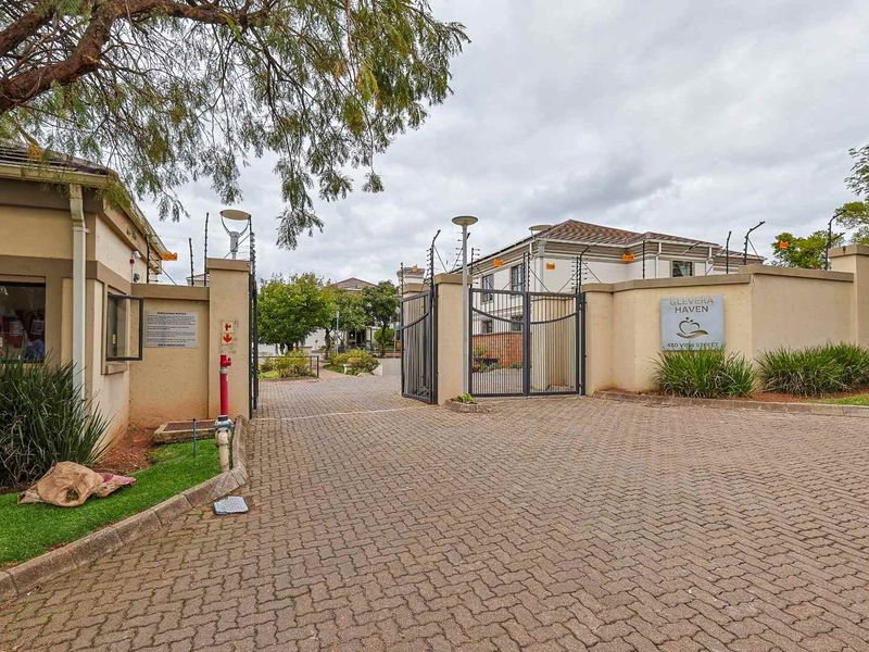 Live the Retirement You Deserve – Effortless, Secure, and Social Living in Glevera Estate - Photo 3