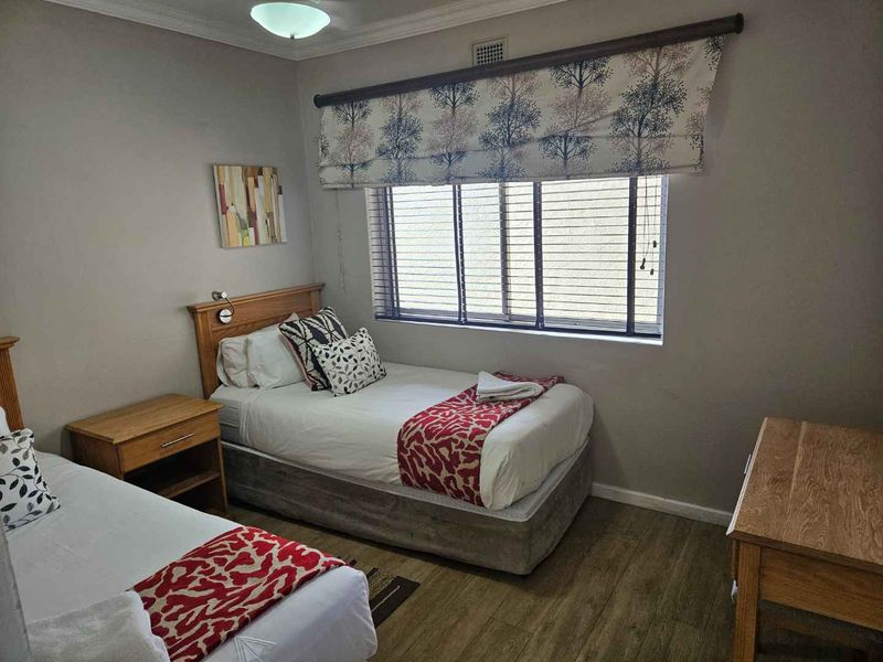 Live Where the Wild Meets the World Heritage - Photo 9