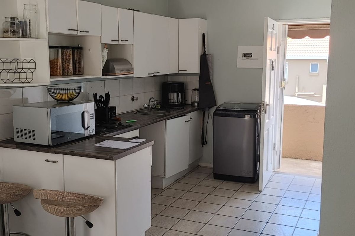 Perfect Family Home Or Intvestment Opportunity - Photo 5