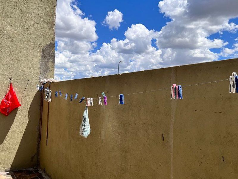 3 Bedroom Townhouse for Sale in Shetu Estate, Otjomuise Ext 4 - Photo 10