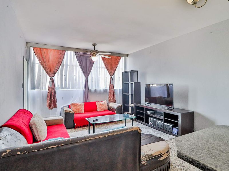 2 Bedroom  Apartment in Benoni CBD - Photo 5
