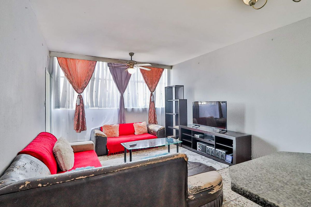 2 Bedroom  Apartment in Benoni CBD - Photo 5