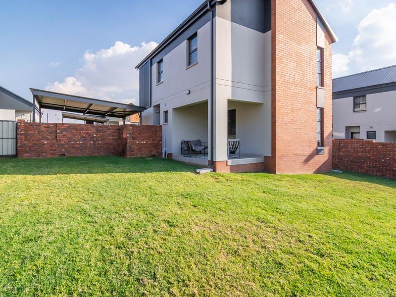 Brand-new 3-bedroom family home with modern finishes in Baltimore estate, Northriding - Photo 1