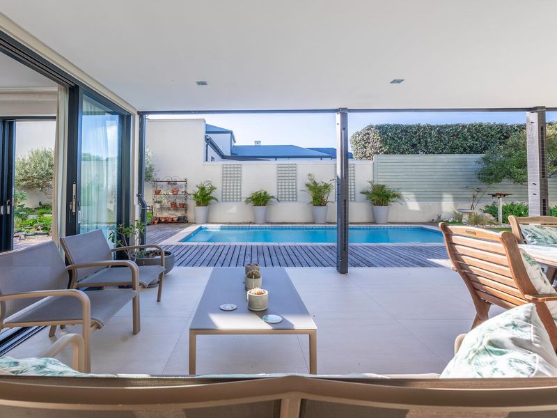 First Impressions Last - Photo 5