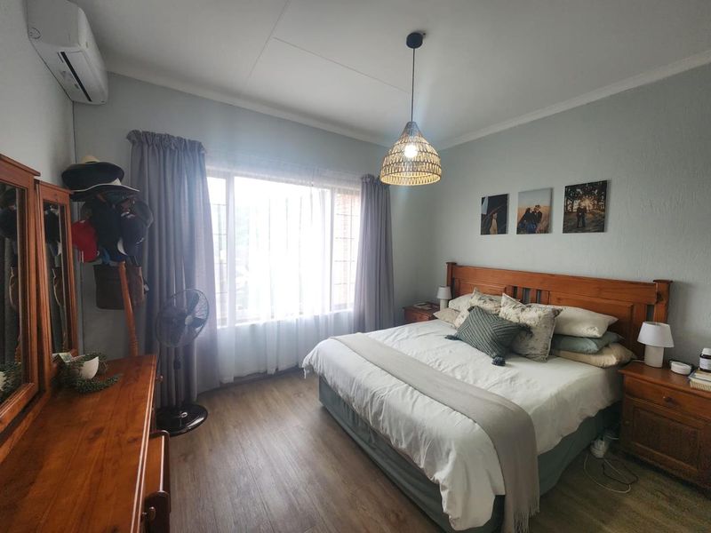 Two Bedroom unit in Hillside Manor - Photo 7