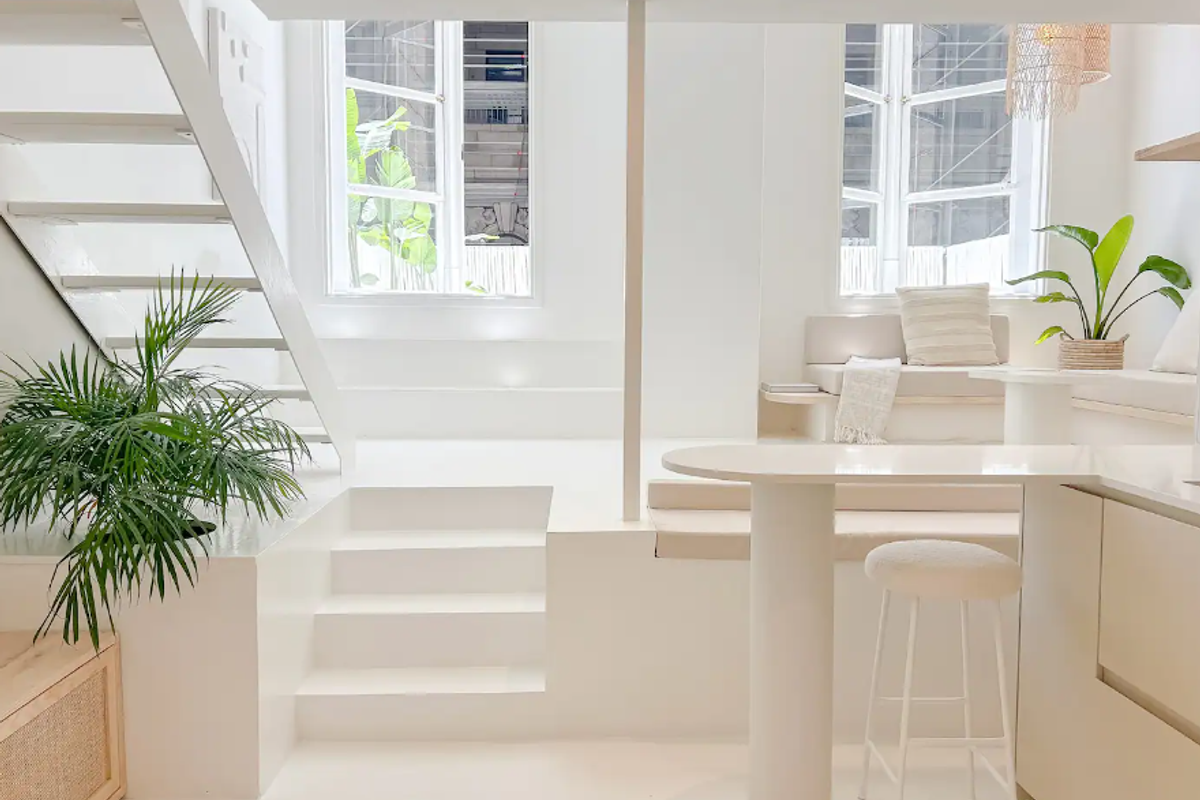 Turnkey Airbnb Investment in Iconic City Centre Building - Photo 2