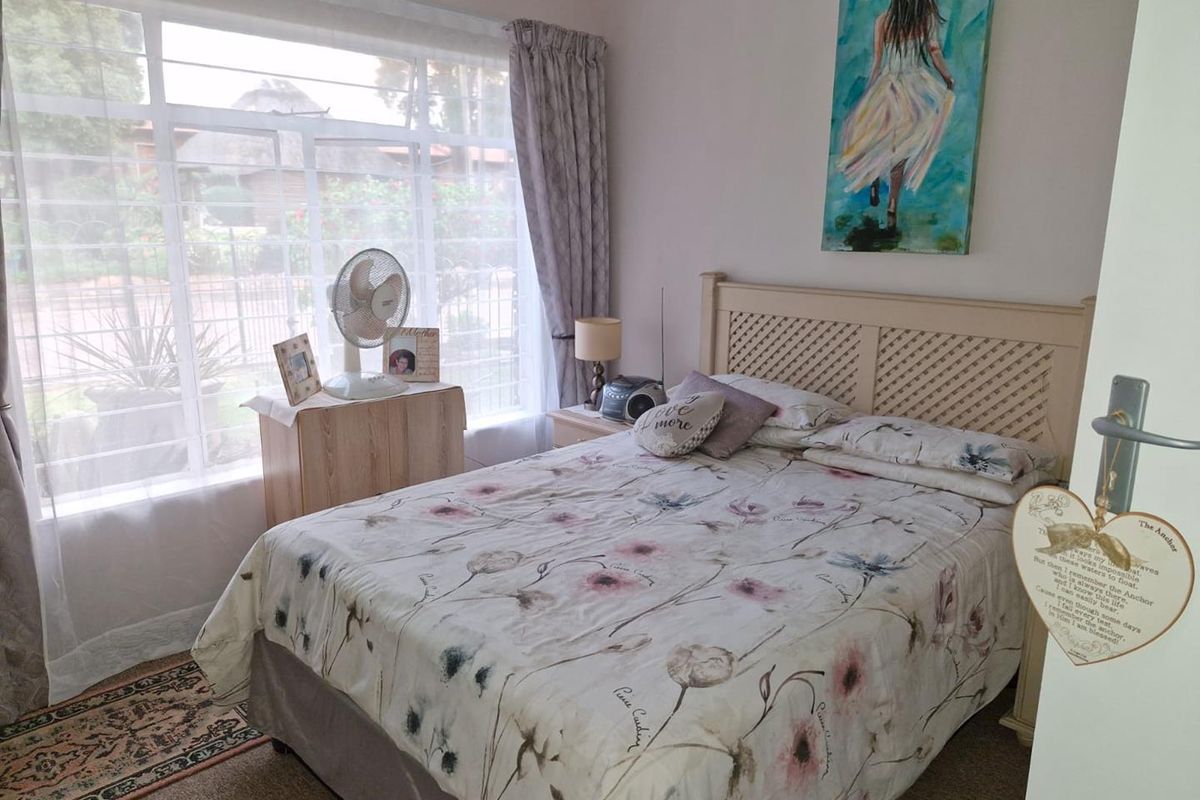 Retirement village for independent seniors - Photo 5