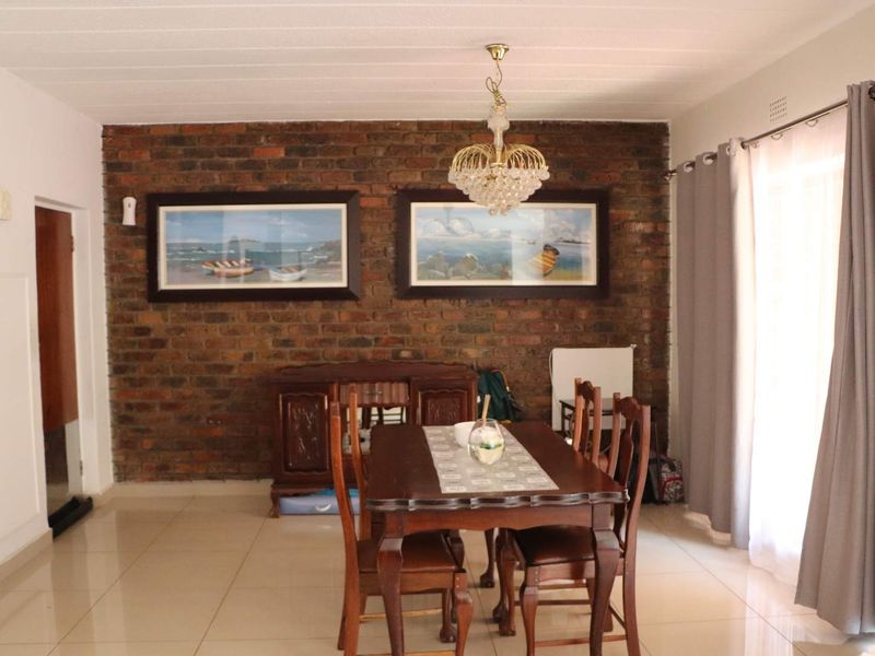 Florida  2 bed unit for sale - Photo 7