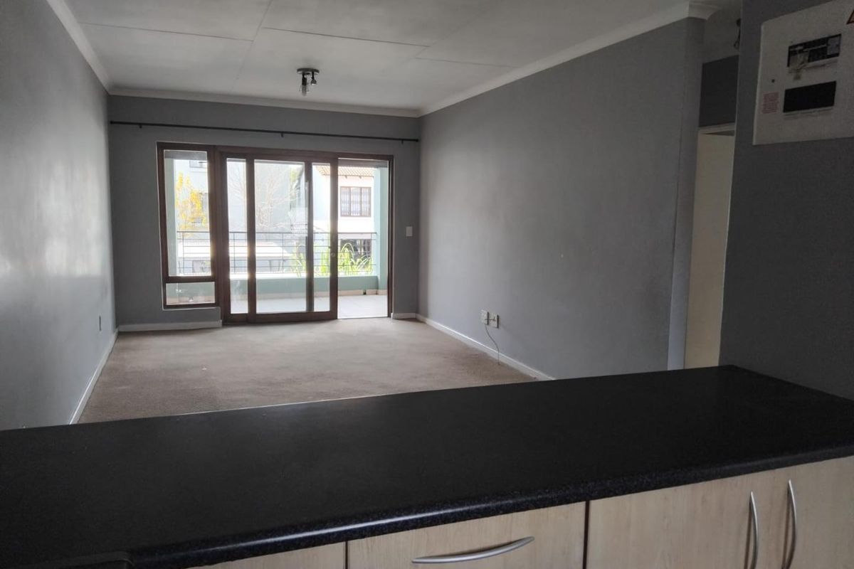 2 Bedroom Apartment To Rent in Vorna Valley - Photo 5