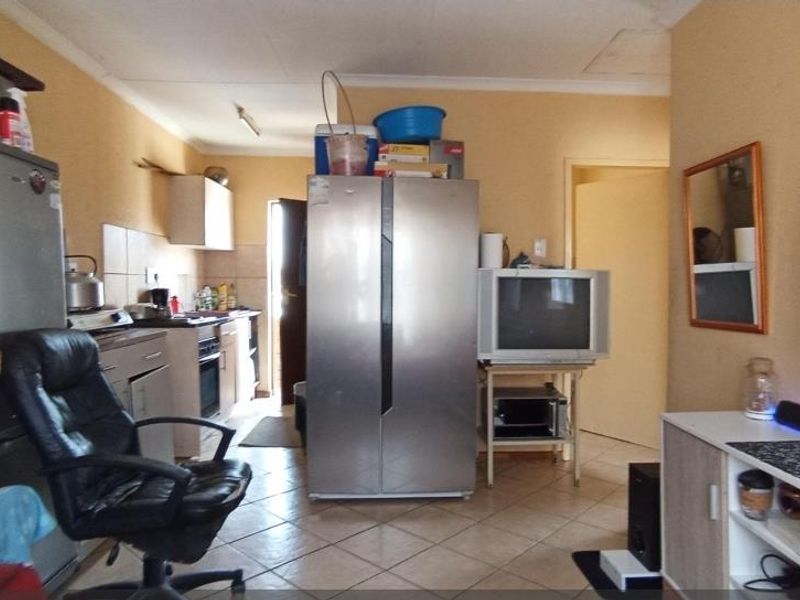 Stunning Apartment In Olievenhoutbosch - Photo 4