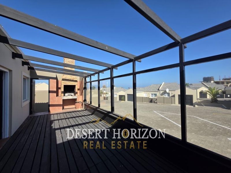Long Beach  | Lelandi Unit For Sale - Photo 3