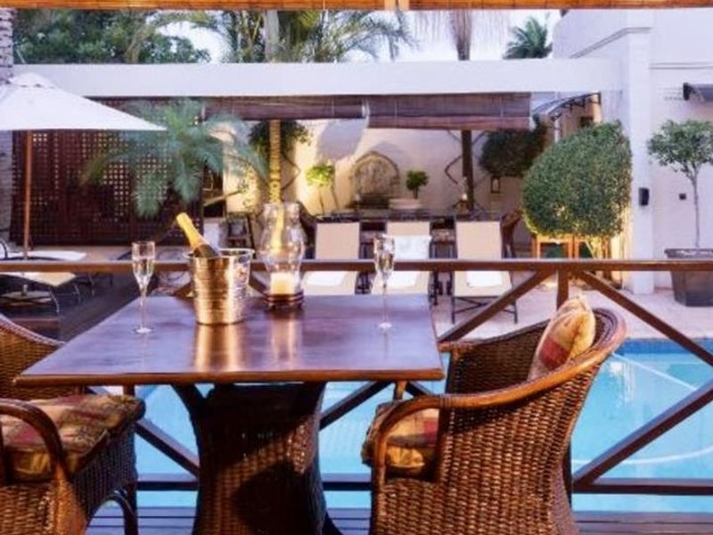 Hendra Estates - Furnished master piece!! - Photo 5