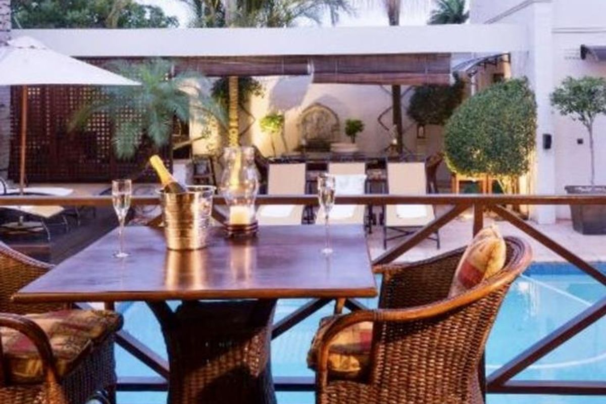 Hendra Estates - Furnished master piece!! - Photo 5