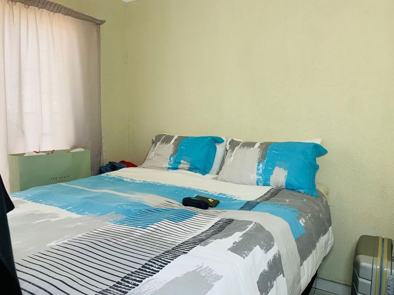 Charming 3-Bedroom Home Near Soshanguve Crossing Mall! - Photo 7