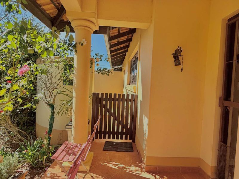 Modern 2 Bedroom Home with Midmar Views in Eagle Ridge Estate, Howick - Photo 6