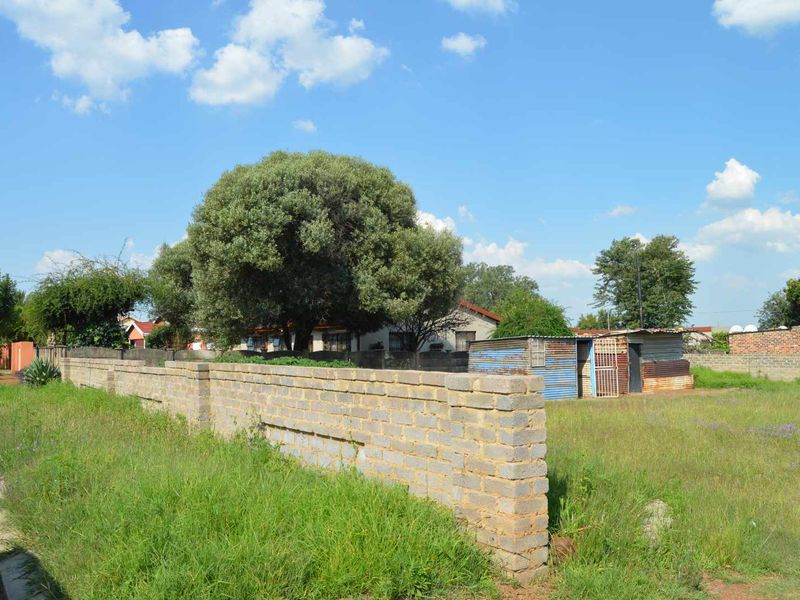 Vacant stand - Photo 6