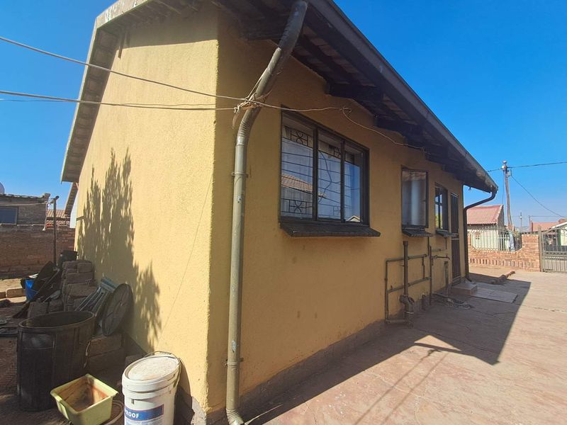 Exclusive Mandate In Soshanguve GG - Photo 5