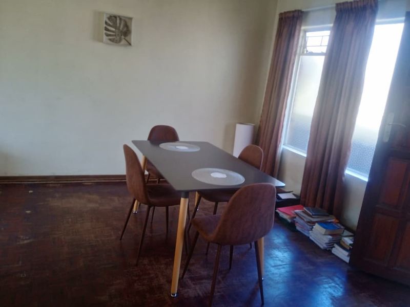 Neat 2 Bedroom Apartment for sale in Florida Lake - Photo 3