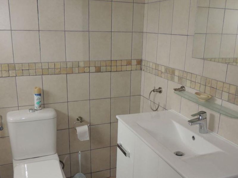 Exceptional 3-Bedroom Apartment for Sale in Mossel Bay - Photo 10