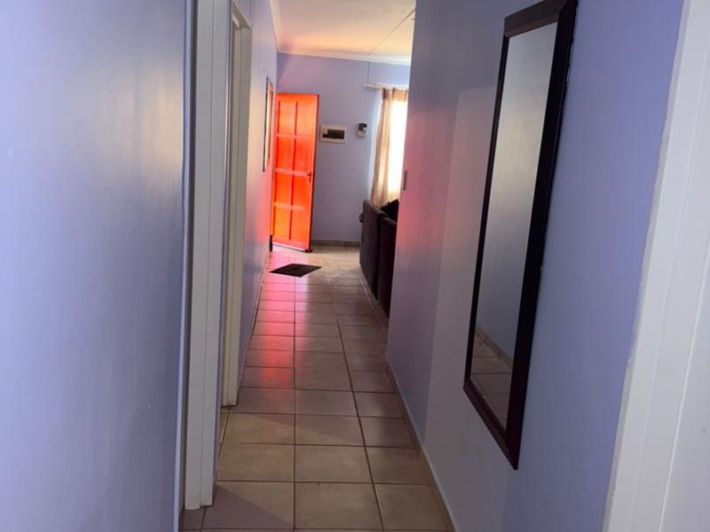 FOR SALE - Gobabis Town | Freestanding Home - Photo 2