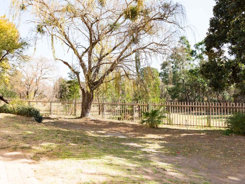 Ground floor Unit - Photo 3