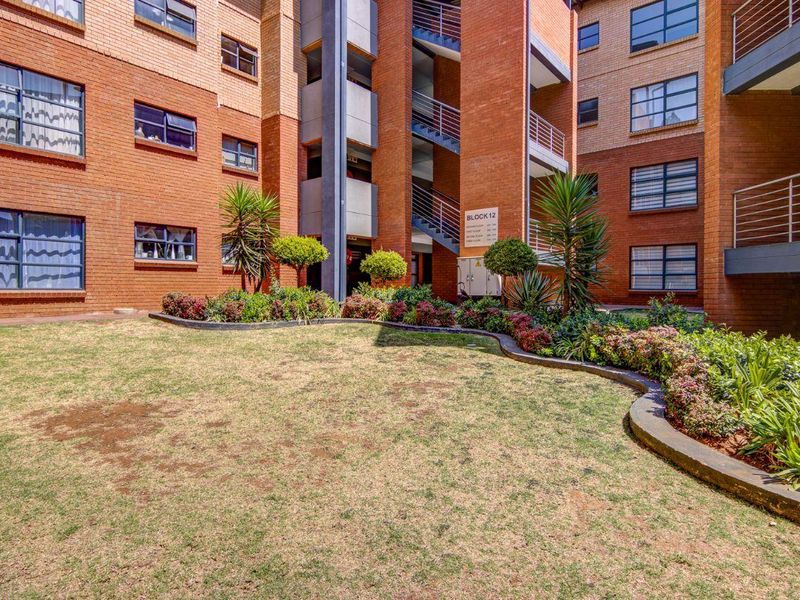 Luxury Meets Safety in This Modern Family Apartment! - Photo 7