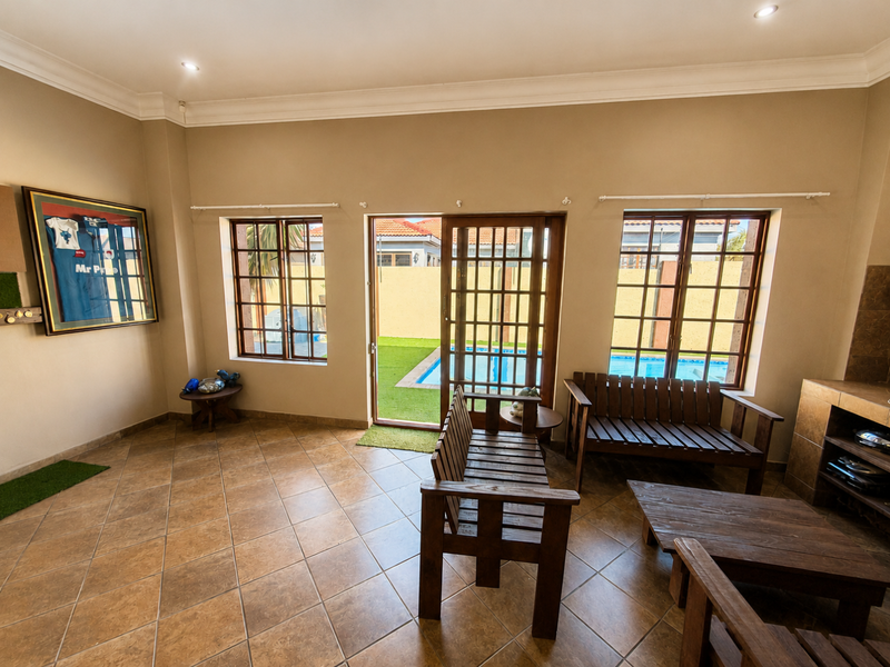 Where Sophisticated Family Living Meets Effortless Entertaining - Photo 9