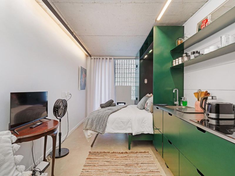 Slick fully furnished city pad - Photo 5