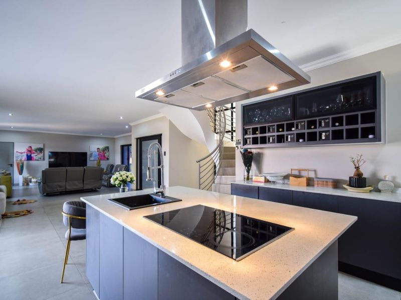 Modern Family Home in Savannah Country Estate - Photo 6