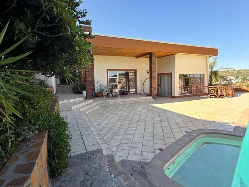 BEAUTIFUL FAMILY HOUSE FOR SALE LUDWIGSDORF, KLEIN WINDHOEK, NAMIBIA - Photo 10