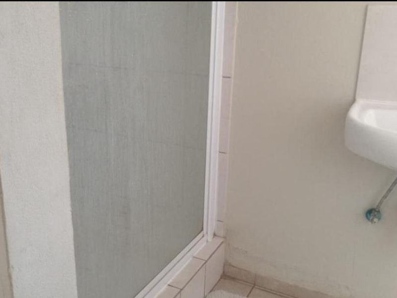 3-bedroom house for Rent - Photo 9