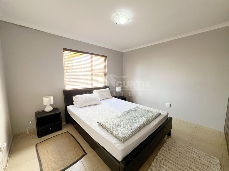 ONE LEVEL RETIREMENT HOME - Photo 6