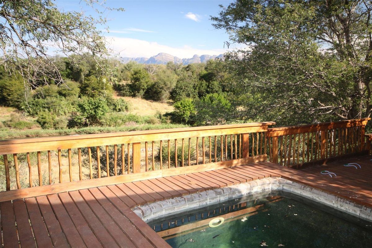 Fantastic river property, located on the banks of the Olifants River. - Photo 3