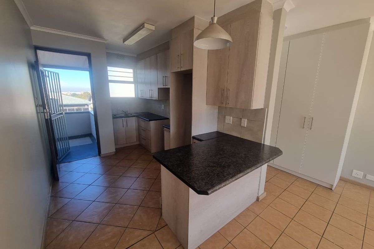 Bachelor Apartment for Rent in Boston, Belville - Photo 5