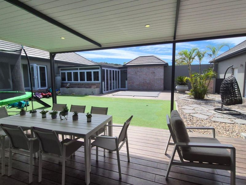 Luxury Coastal living in Num Num Estate, Hartenbos - Photo 5