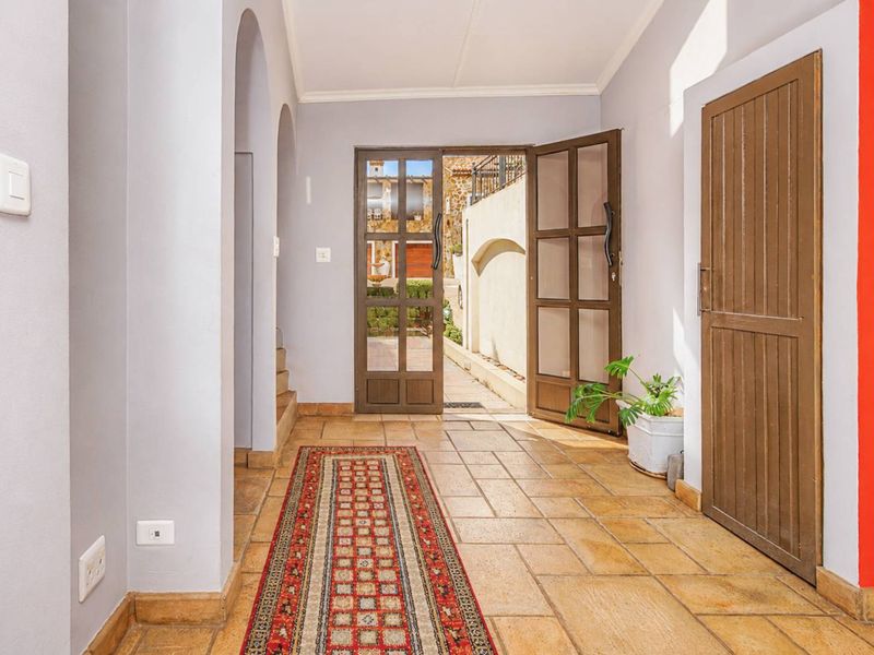 French Villa Estate D'Afrique – Exclusive Riverview Luxury - Photo 8