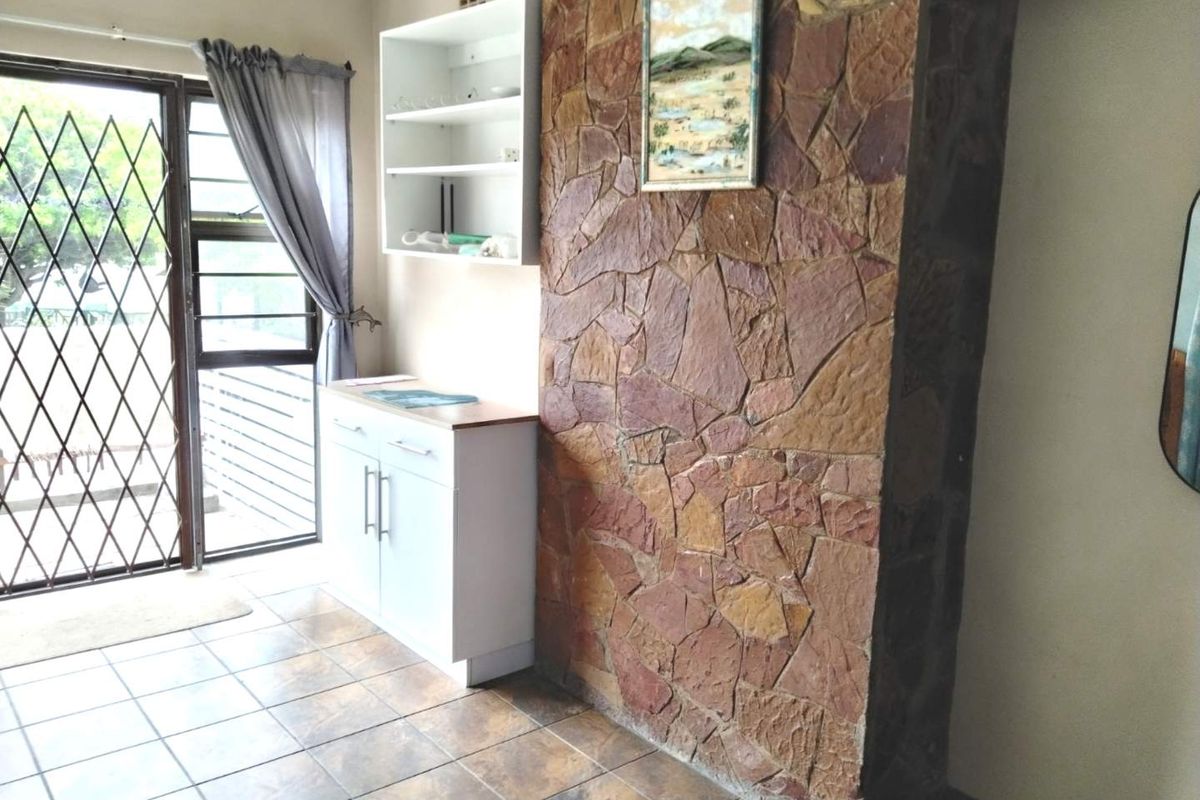 Large family home with Flatlet included - Photo 4