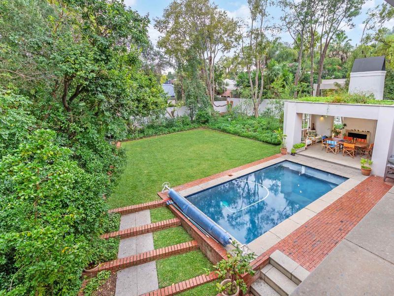 BEAUTIFUL 4 BED 4 BATH HOME FOR SALE IN FOURWAYS GARDENS - Photo 3