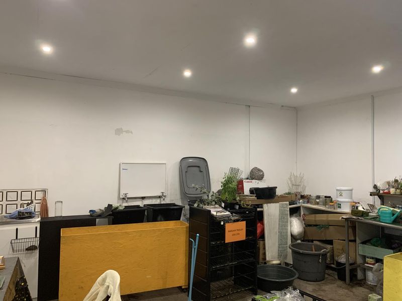 Retail Opportunity in Busy Kuilsriver Centre! - Photo 5