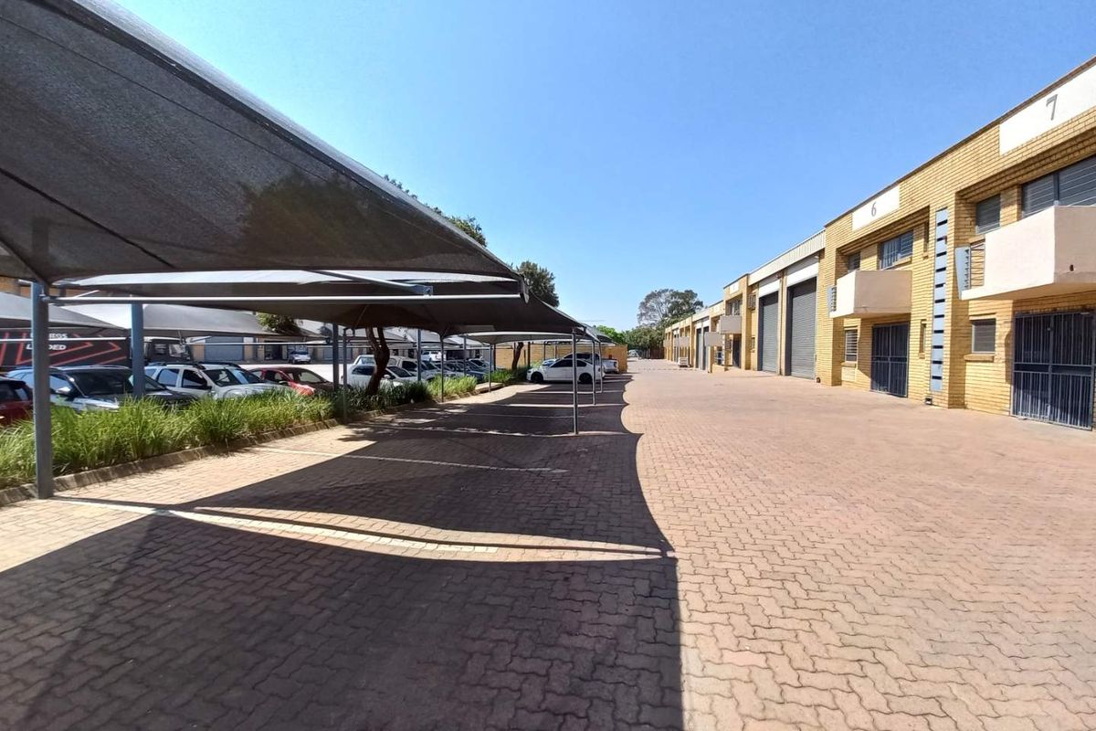 566m2 Driehoek Warehouse To Let - Photo 2