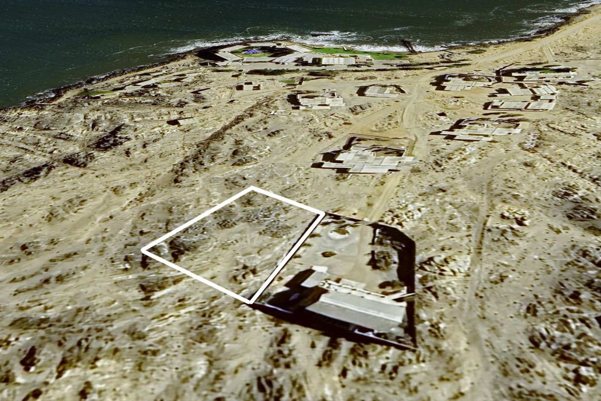 Luderitz:  Large Vacant Plot with Sea Views is for Sale - Photo 2